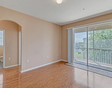 7990 Baymeadows Road E - Photo Thumbnail 9