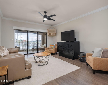 3106 Harbor Drive - Photo Thumbnail 8