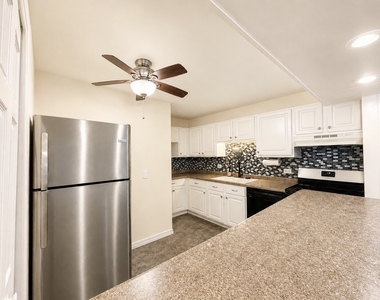5324 Waterbury Drive - Photo Thumbnail 5