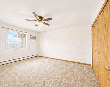 5324 Waterbury Drive - Photo Thumbnail 7