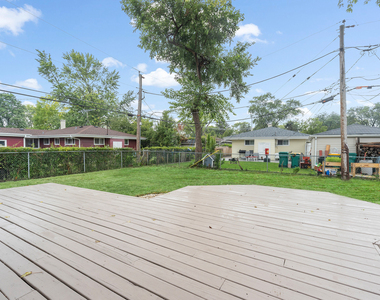 388 Nancy Lane - Photo Thumbnail 18
