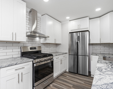 388 Nancy Lane - Photo Thumbnail 2
