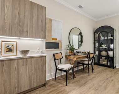 835 E Lake Street - Photo Thumbnail 10