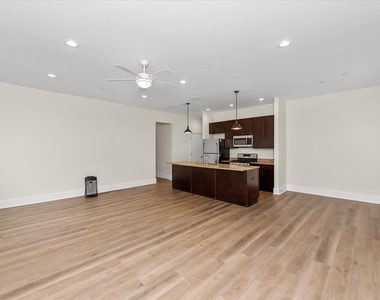 2500 Green Bay Road - Photo Thumbnail 15
