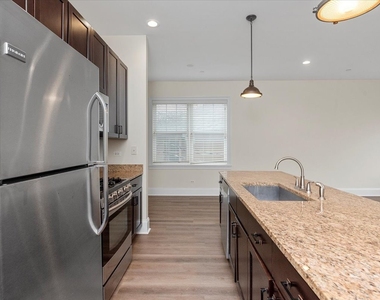 2500 Green Bay Road - Photo Thumbnail 2