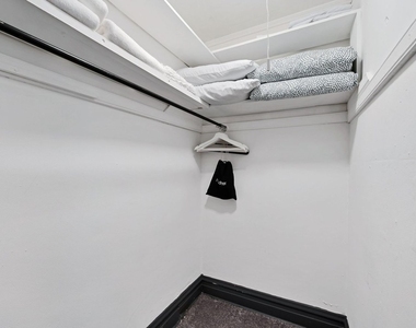 3636 Grand Boulevard - Photo Thumbnail 13