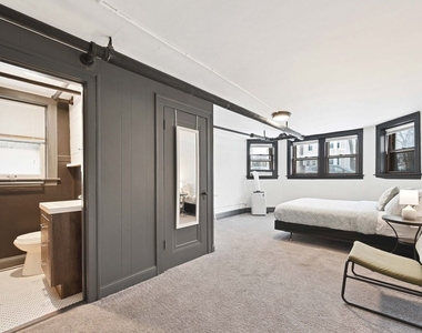 3636 Grand Boulevard - Photo Thumbnail 9