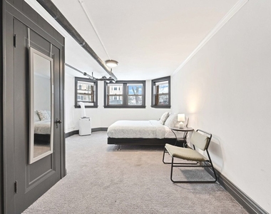 3636 Grand Boulevard - Photo Thumbnail 8