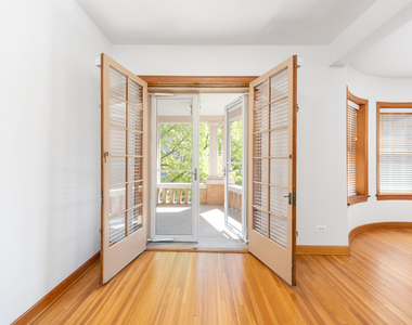 5610 N Kenmore Avenue - Photo Thumbnail 4