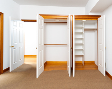 5610 N Kenmore Avenue - Photo Thumbnail 7