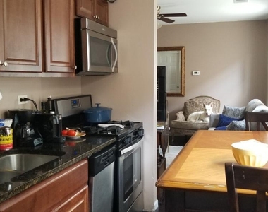 1828 N Bissell Street - Photo Thumbnail 9