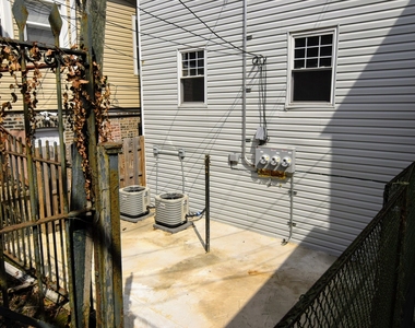 1828 N Bissell Street - Photo Thumbnail 15