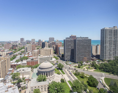 2650 N Lakeview Avenue - Photo Thumbnail 15