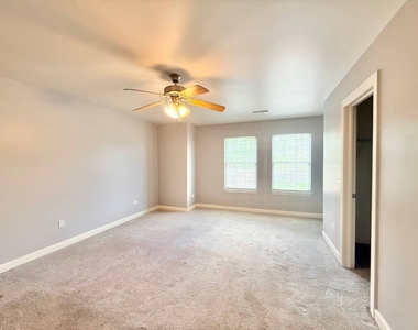 930 Case Street - Photo Thumbnail 10