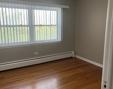 10931 S Lloyd Drive - Photo Thumbnail 3