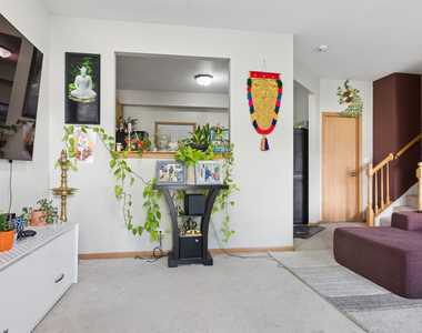 2316 Reflections Drive - Photo Thumbnail 3