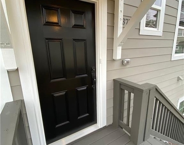3779 Oxford Circle - Photo Thumbnail 1