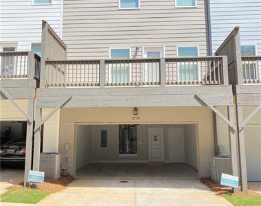 3779 Oxford Circle - Photo Thumbnail 18