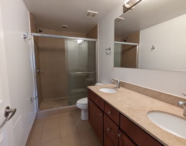 2834 N Albany Avenue - Photo Thumbnail 14
