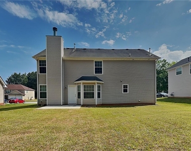 205 Oak Terrace Drive - Photo Thumbnail 16