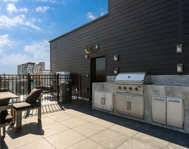 1235 N Ashland Avenue - Photo Thumbnail 20