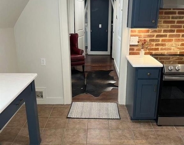 254 N Broad Street - Photo Thumbnail 3