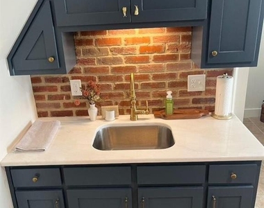 254 N Broad Street - Photo Thumbnail 6