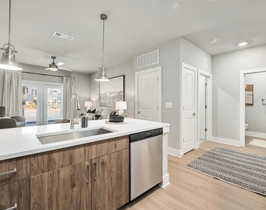1875 Maple Drive - Photo Thumbnail 18