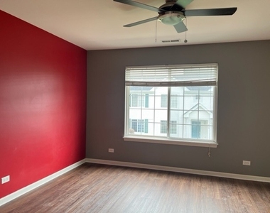 616 Lincoln Station Drive - Photo Thumbnail 8