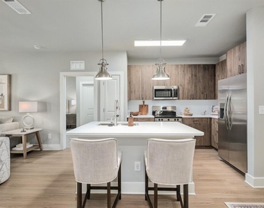 1875 Maple Drive - Photo Thumbnail 13