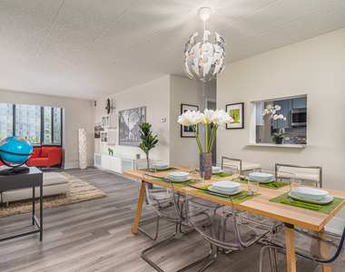 637 E Woodland Park Avenue - Photo Thumbnail 4