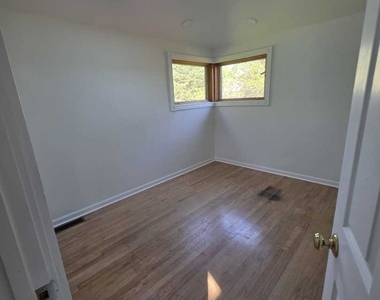 20831 N Maple Court - Photo Thumbnail 10