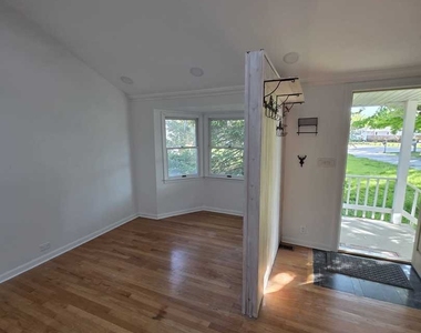 20831 N Maple Court - Photo Thumbnail 16
