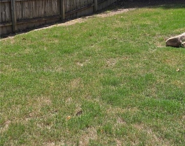 2595 Freemans Walk Drive - Photo Thumbnail 4