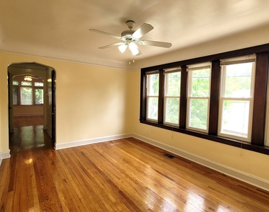 1143 E 81st Place - Photo Thumbnail 5