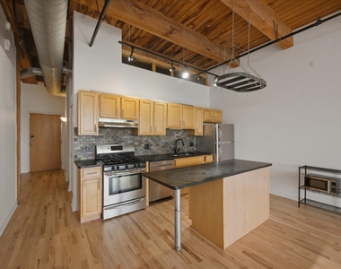 1250 W Van Buren Street - Photo Thumbnail 5