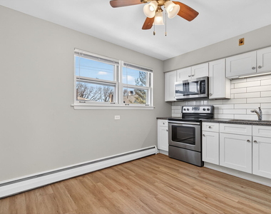 36 S Kensington Avenue - Photo Thumbnail 4