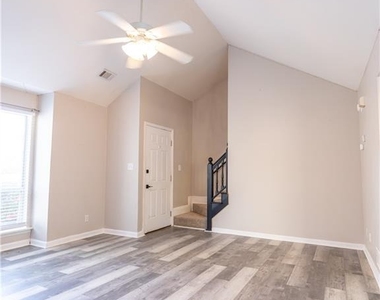 1195 Minhinette Drive - Photo Thumbnail 2