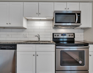 38 S Waiola Avenue - Photo Thumbnail 2