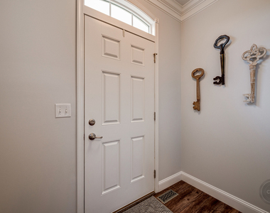 12919 White Pine Way - Photo Thumbnail 1