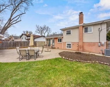 458 N 5th Avenue - Photo Thumbnail 6