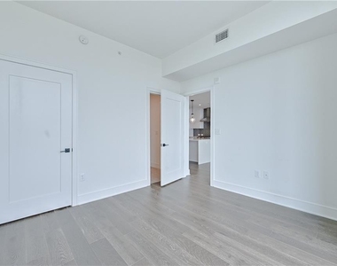 788 W Marietta Street - Photo Thumbnail 19
