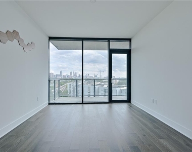 788 W Marietta Street - Photo Thumbnail 15