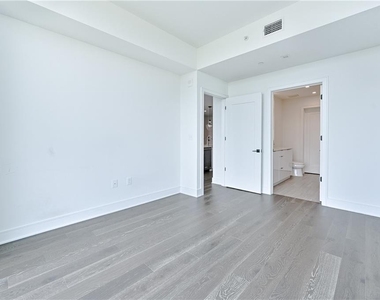 788 W Marietta Street - Photo Thumbnail 31