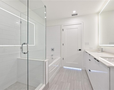 788 W Marietta Street - Photo Thumbnail 36