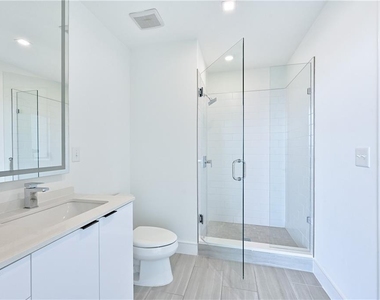 788 W Marietta Street - Photo Thumbnail 24