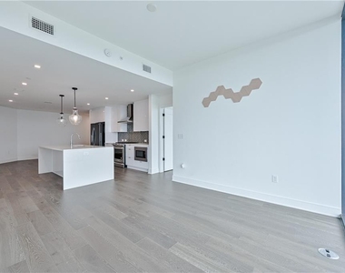 788 W Marietta Street - Photo Thumbnail 14