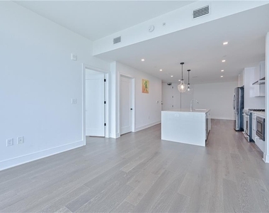 788 W Marietta Street - Photo Thumbnail 12
