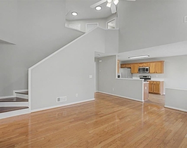 400 Stambridge Court - Photo Thumbnail 17