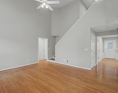 400 Stambridge Court - Photo Thumbnail 16